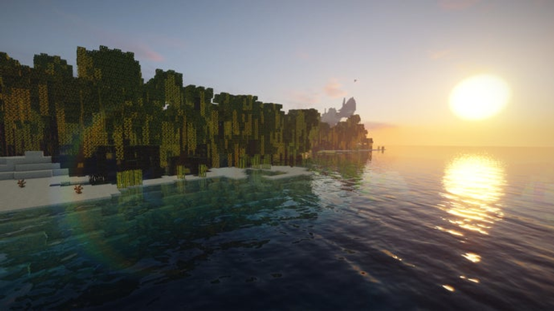 O sol refletido no oceano ao lado de uma floresta no servidor Minecraft.